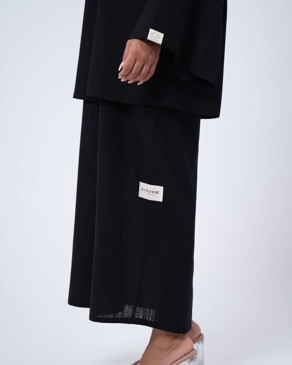 Set lin SANAA black